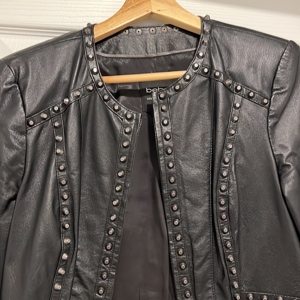 Cropped leather jacket - Picture 3 of 6
